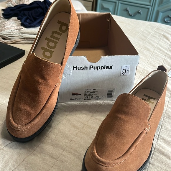 Hush Puppies Shoes - Suede Hush Puppies loafer